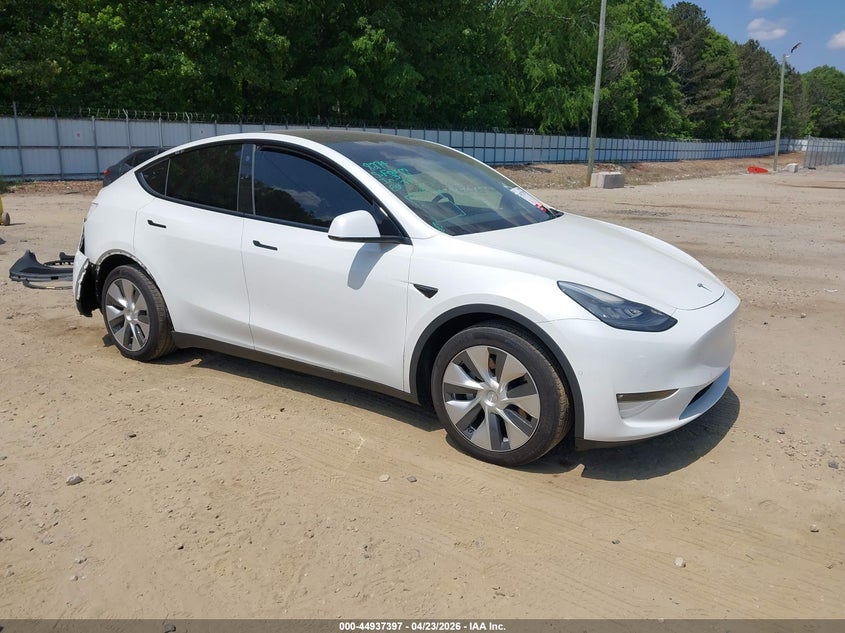 2021 Tesla Model y VIN 5YJYGDEE9MF204846 IAAI salvage auction — REAR END, Salvage Title, sold $9,900 on 2026-07-30 (photo 1)
