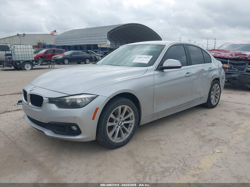 2017 BMW 3er VIN WBA8A9C35HK864517 IAAI salvage auction — SIDE, Salvage (Georgia), sold $1,700 on 2026-07-29 (photo 2)