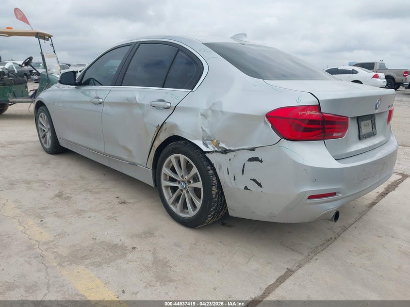 2017 BMW 3er VIN WBA8A9C35HK864517 IAAI salvage auction — SIDE, Salvage (Georgia), sold $1,700 on 2026-07-29 (photo 3)