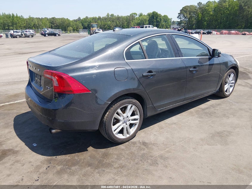 2013 Volvo S60 VIN YV1612FSXD1207274 IAAI salvage auction — FRONT END, Salvage (North Carolina), sold $950 on 2026-07-08 (photo 4)