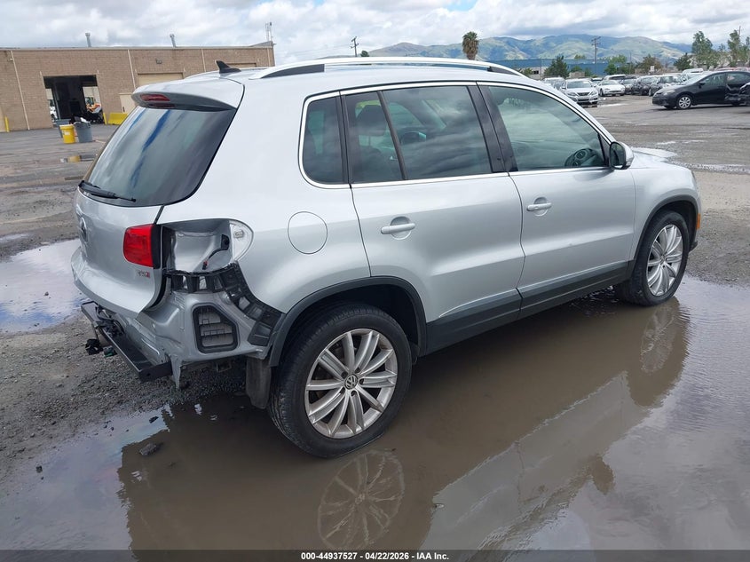 2016 Volkswagen Tiguan VIN WVGAV7AX3GW551195 IAAI salvage auction — REAR END, Salvage (California), sold $1,950 on 2026-08-07 (photo 4)
