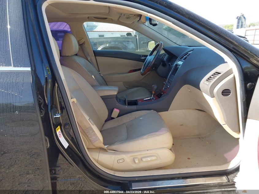 2008 Lexus Es 350 VIN JTHBJ46GX82201713 IAAI salvage auction — FRONT & REAR, Salvage (Illinois), sold $750 on 2026-07-13 (photo 5)