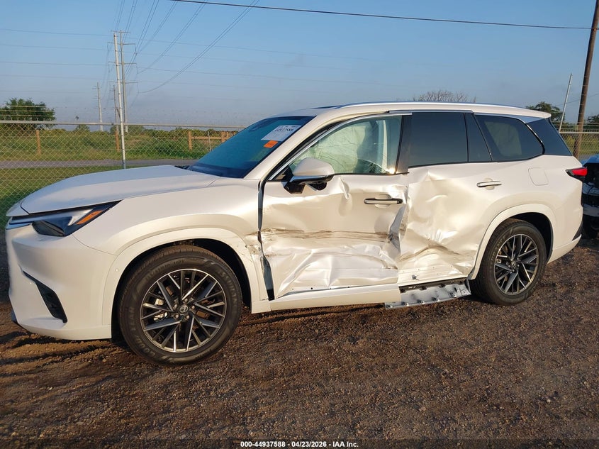 2026 Lexus Tx VIN 5TDAAAB68TS070338 IAAI salvage auction — LEFT SIDE, Wait Title, sold $35,900 on 2026-07-13 (photo 6)