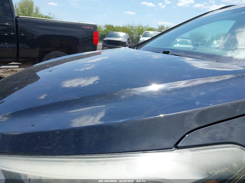 2014 Hyundai Santa fe VIN 5XYZU3LB5EG148415 IAAI salvage auction — HAIL, Salvage (Iowa), sold $2,900 on 2026-07-06 (photo 6)