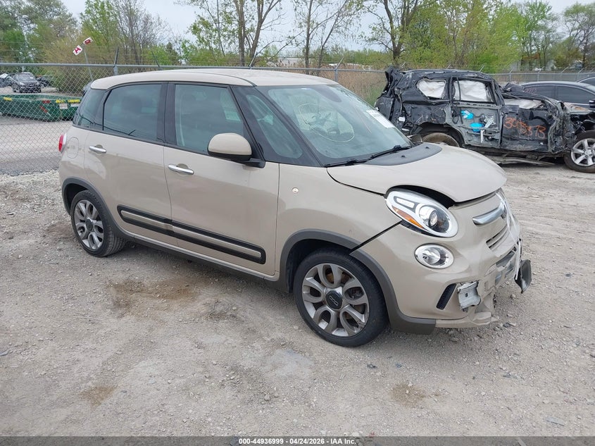 2014 Fiat 500l VIN ZFBCFADH5EZ029193 IAAI salvage auction — FRONT & REAR, Salvage Title, sold $425 on 2026-07-14 (photo 1)