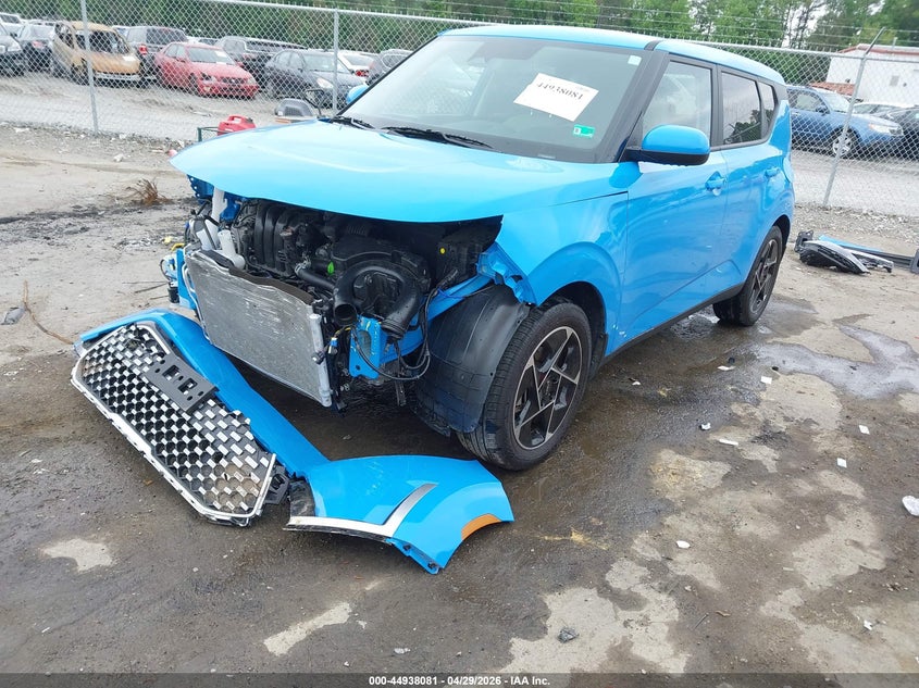 2025 Kia Soul VIN KNDJ33AU8S7274703 IAAI salvage auction — FRONT END, Salvage (Virginia), sold $6,700 on 2026-07-24 (photo 2)