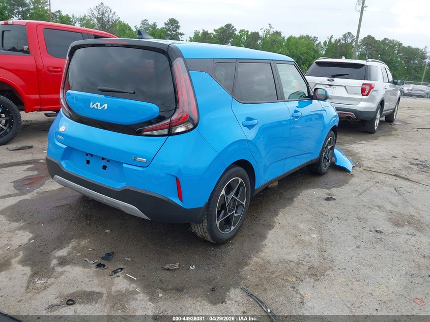 2025 Kia Soul VIN KNDJ33AU8S7274703 IAAI salvage auction — FRONT END, Salvage (Virginia), sold $6,700 on 2026-07-24 (photo 4)