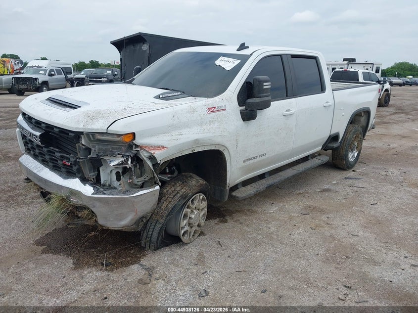 2020 Chevrolet Silverado VIN 1GC1YNEY9LF305751 IAAI salvage auction — BIOHAZARD/CHEMICAL, Salvage Title, sold $8,200 on 2026-07-10 (photo 2)
