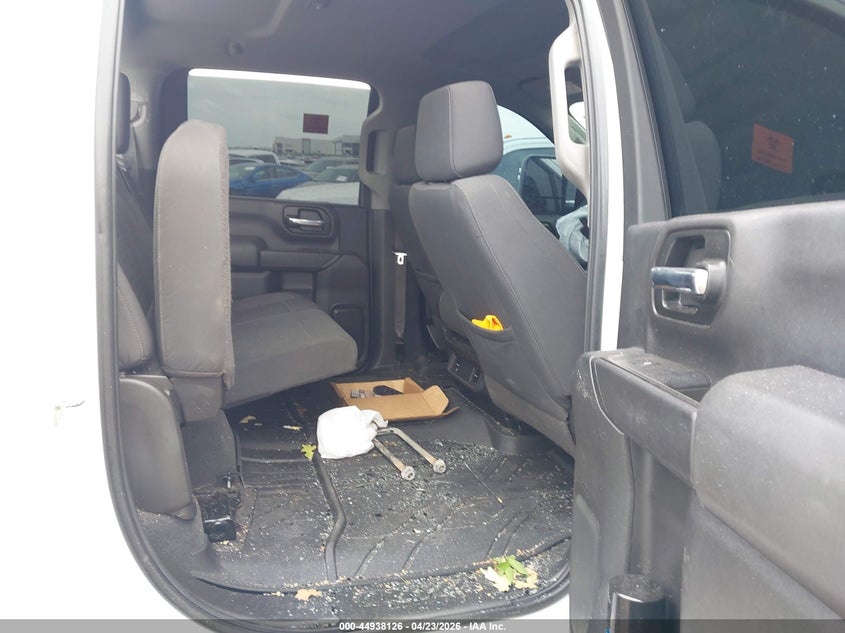 2020 Chevrolet Silverado VIN 1GC1YNEY9LF305751 IAAI salvage auction — BIOHAZARD/CHEMICAL, Salvage Title, sold $8,200 on 2026-07-10 (photo 8)