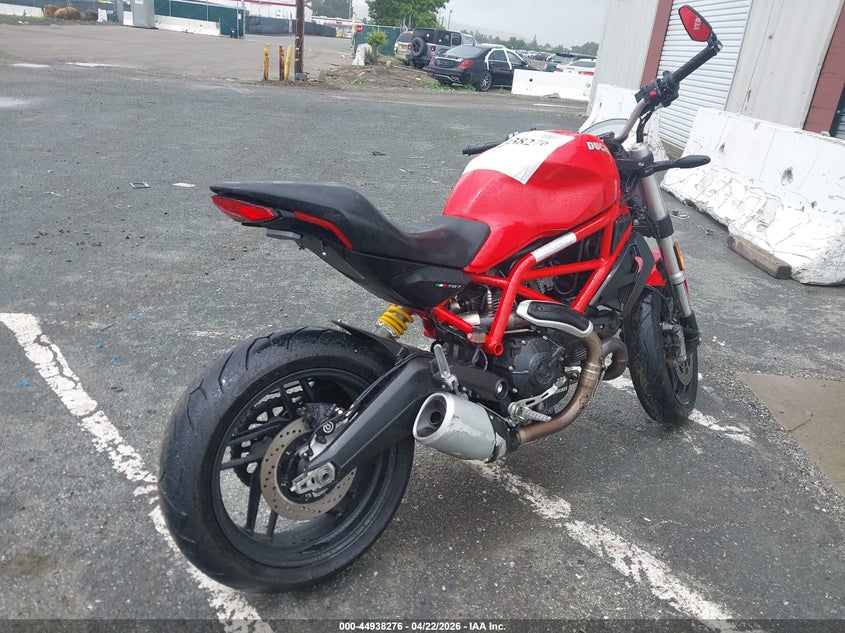 2017 Ducati Monster VIN ZDMMADBM0HB002809 IAAI salvage auction — FRONT END, Salvage Title, sold $1,800 on 2026-08-06 (photo 4)