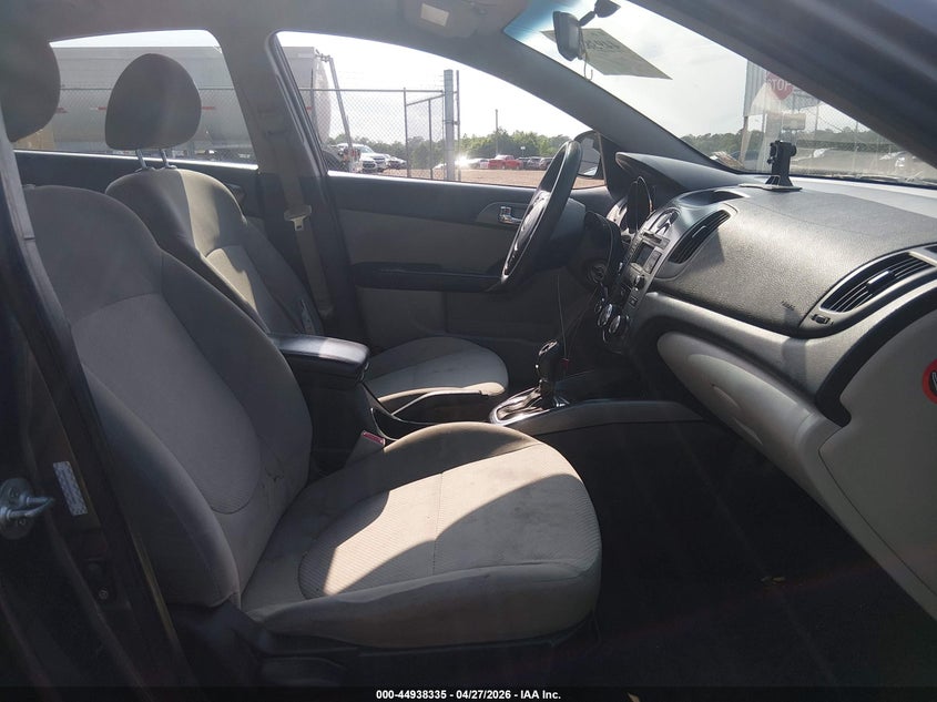 2013 Kia Forte VIN KNAFU4A27D5719466 IAAI salvage auction — FRONT END, Salvage (Mississippi), sold $625 on 2026-07-17 (photo 5)