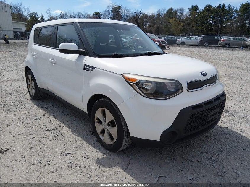 2015 Kia Soul VIN KNDJN2A21F7222385 IAAI salvage auction — NORMAL WEAR, Clear (New York), sold $800 on 2026-07-07 (photo 1)