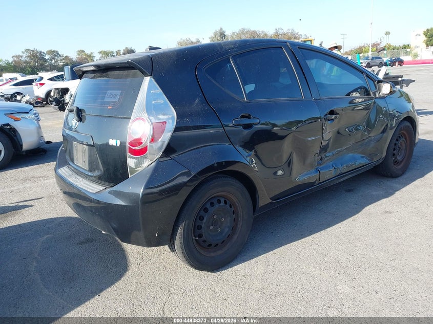 2014 Toyota Prius c VIN JTDKDTB37E1565255 IAAI salvage auction — RIGHT SIDE, Salvage (California), sold $850 on 2026-07-09 (photo 4)