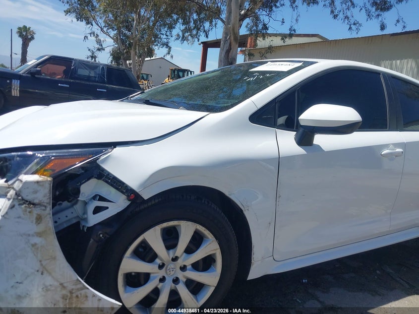 2026 Toyota Corolla VIN 5YFB4MDE5TP370400 IAAI salvage auction — FRONT END, Wait Title, sold $5,400 on 2026-07-27 (photo 6)