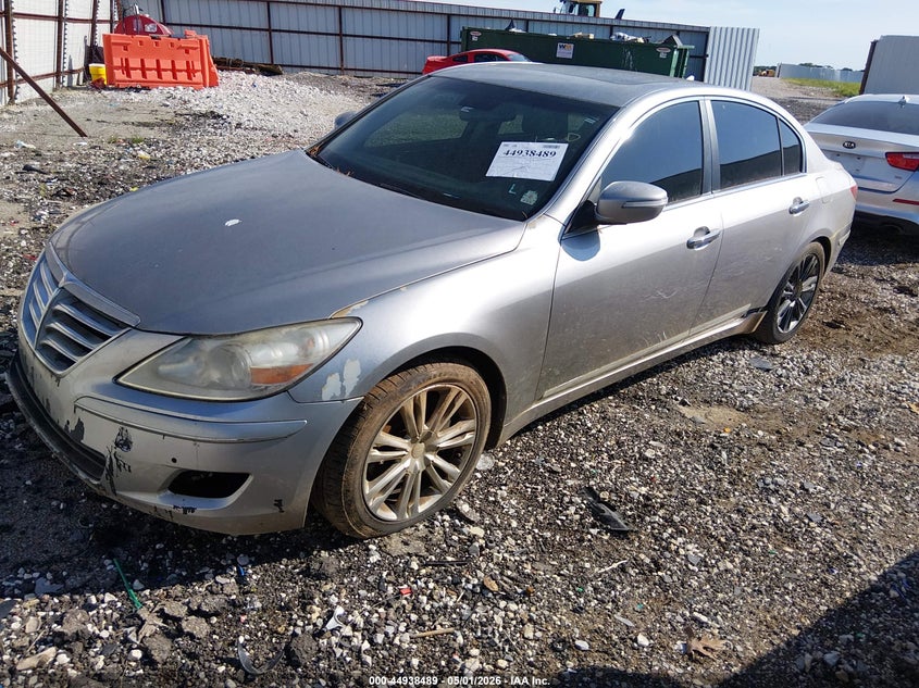 2010 Hyundai Genesis VIN KMHGC4DF3AU094103 IAAI salvage auction — NORMAL WEAR, Clear (Arkansas), sold $400 on 2026-07-30 (photo 2)