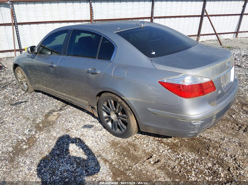 2010 Hyundai Genesis VIN KMHGC4DF3AU094103 IAAI salvage auction — NORMAL WEAR, Clear (Arkansas), sold $400 on 2026-07-30 (photo 3)