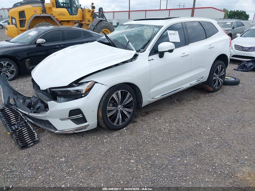 2023 Volvo Xc60 VIN YV4L12RE1P1278184 IAAI salvage auction — SIDE, Salvage (Louisiana), sold $1,650 on 2026-07-22 (photo 2)