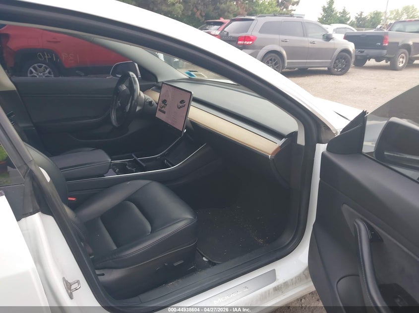 2018 Tesla Model 3 VIN 5YJ3E1EB3JF067547 IAAI salvage auction — FRONT END, Mv-907A (New York), sold $5,150 on 2026-07-09 (photo 5)