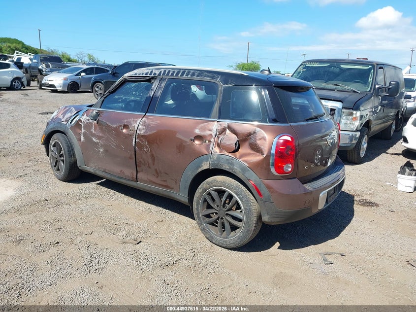2013 Mini Countryman VIN WMWZB3C54DWM09953 IAAI salvage auction — ROLLOVER, Wait Title, sold $0 on 2026-10-13 (photo 3)