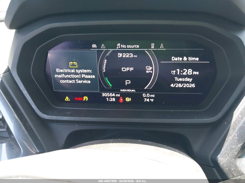 2024 Audi Q4 sportback e-tron VIN WA142BFZ4RP023311 IAAI salvage auction — FRONT END, Salvage Title, sold $13,600 on 2026-07-25 (photo 7)