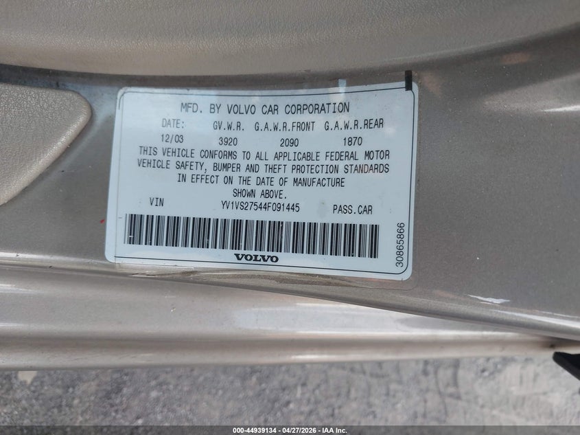 2004 Volvo S40 VIN YV1VS27544F091445 IAAI salvage auction — REAR END, Clear (Hawaii), sold $25 on 2026-08-11 (photo 9)