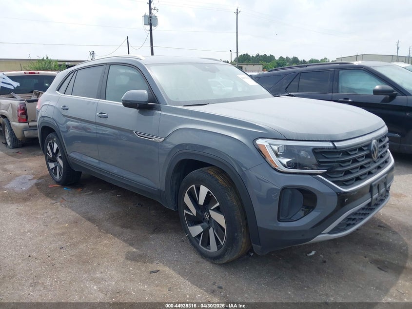2024 Volkswagen Atlas cross sport VIN 1V2WE2CA2RC251110 — IAAI salvage auction photo