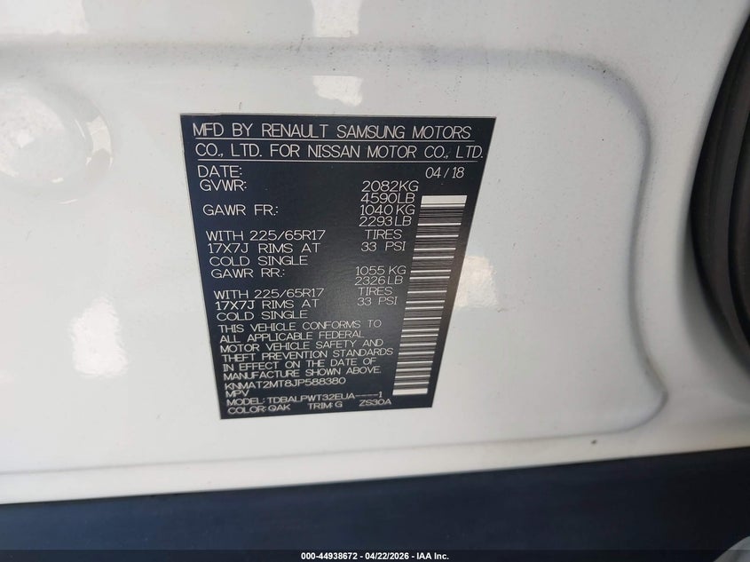 2018 Nissan Rogue VIN KNMAT2MT8JP588380 IAAI salvage auction — RIGHT SIDE, Salvage (California), sold $3,250 on 2026-07-09 (photo 9)