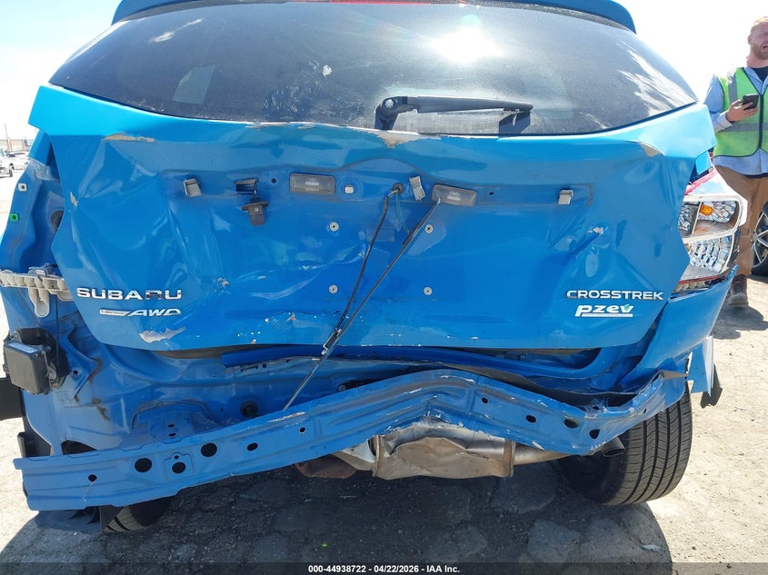 2017 Subaru Xv VIN JF2GPALC8HH280660 IAAI salvage auction — REAR END, Salvage (California), sold $1,950 on 2026-07-15 (photo 6)
