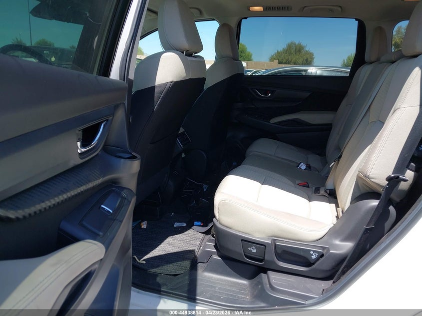 2024 Subaru Ascent VIN 4S4WMACD7R3413172 IAAI salvage auction — SIDE, Wait Title, sold $9,125 on 2026-07-10 (photo 8)
