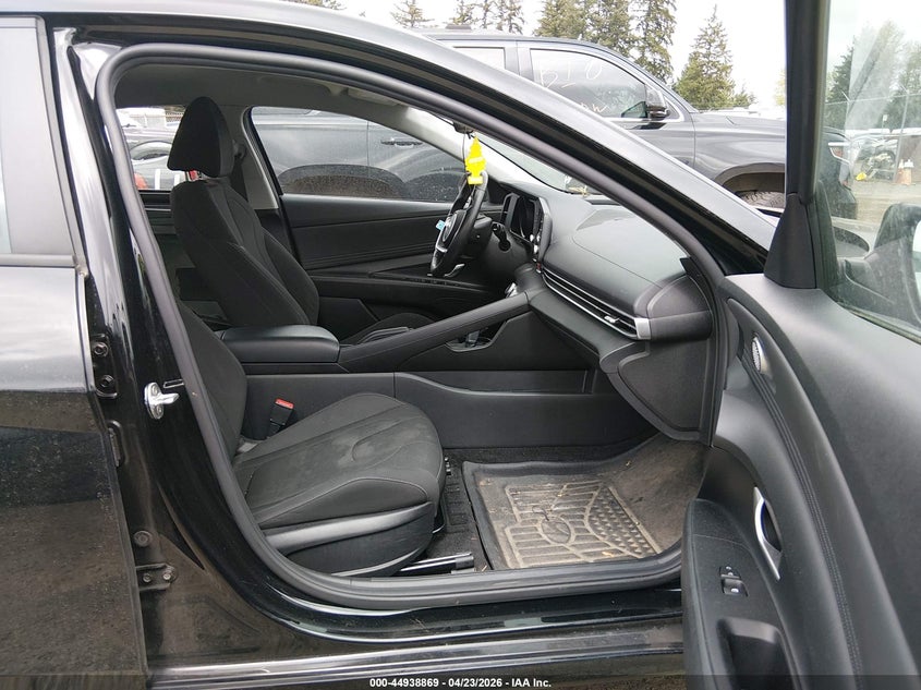 2021 Hyundai Elantra VIN KMHLM4AG3MU122771 IAAI salvage auction — LEFT & RIGHT, Salvage Title, sold $4,000 on 2026-07-15 (photo 5)