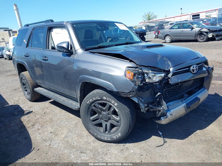 2021 Toyota 4runner VIN JTERU5JR7M5860696 IAAI salvage auction — FRONT END, Salvage (Idaho), sold $12,800 on 2026-07-15 (photo 1)