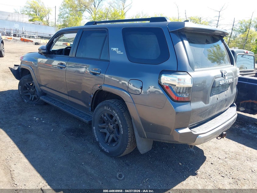 2021 Toyota 4runner VIN JTERU5JR7M5860696 IAAI salvage auction — FRONT END, Salvage (Idaho), sold $12,800 on 2026-07-15 (photo 3)