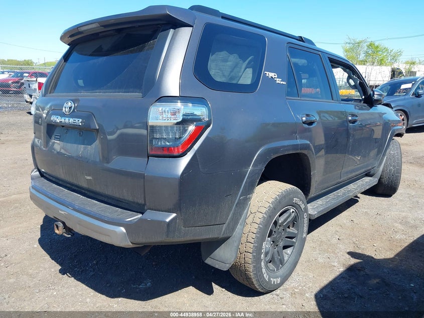 2021 Toyota 4runner VIN JTERU5JR7M5860696 IAAI salvage auction — FRONT END, Salvage (Idaho), sold $12,800 on 2026-07-15 (photo 4)