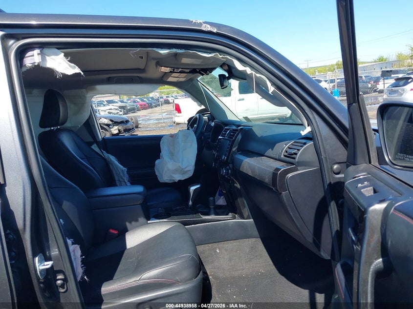 2021 Toyota 4runner VIN JTERU5JR7M5860696 IAAI salvage auction — FRONT END, Salvage (Idaho), sold $12,800 on 2026-07-15 (photo 5)