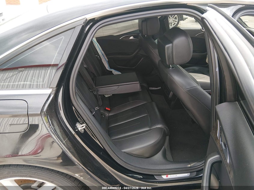2017 Audi A6 VIN WAUF8AFC4HN065620 IAAI salvage auction — LEFT & RIGHT, Salvage (Illinois), sold $975 on 2026-07-07 (photo 8)