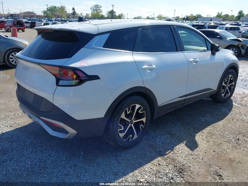 2023 Kia Sportage VIN 5XYK33AF1PG061186 IAAI salvage auction — HAIL, Salvage (Illinois), sold $6,500 on 2026-07-14 (photo 4)