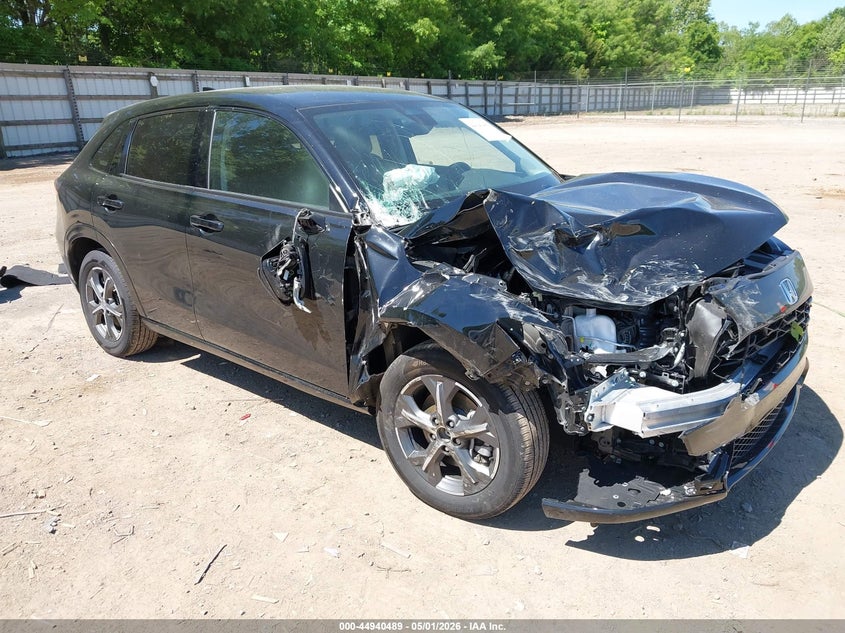 2025 Honda Hr-v VIN 3CZRZ2H7XSM736478 IAAI salvage auction — RIGHT FRONT, Salvage (Tennessee), sold $7,200 on 2026-07-29 (photo 1)