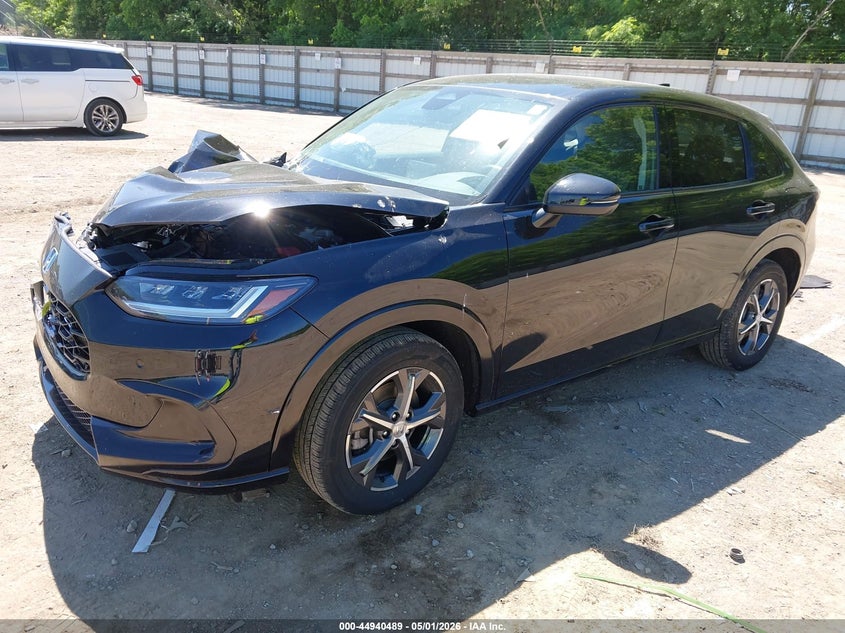 2025 Honda Hr-v VIN 3CZRZ2H7XSM736478 IAAI salvage auction — RIGHT FRONT, Salvage (Tennessee), sold $7,200 on 2026-07-29 (photo 2)