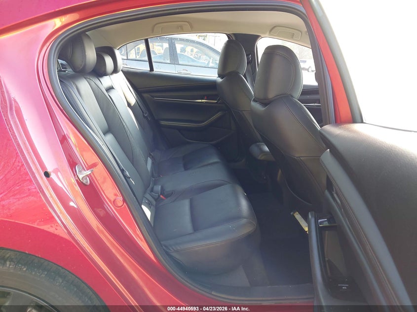 2024 Mazda 3 VIN 3MZBPABM2RM437029 IAAI salvage auction — WATER/FLOOD, Salvage (Ohio), sold $5,150 on 2026-08-01 (photo 8)