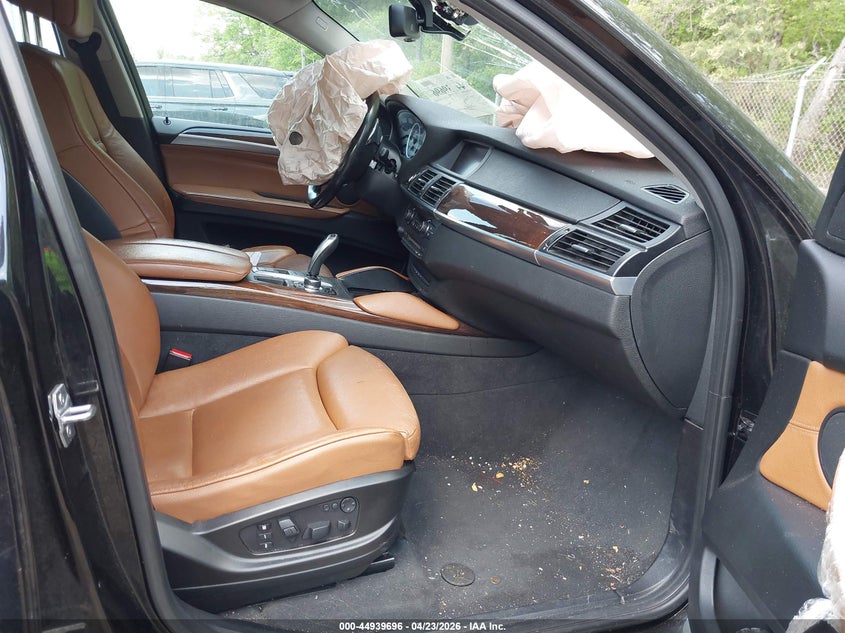 2013 BMW X6 VIN 5UXFG2C55DL788379 IAAI salvage auction — SIDE, Salvage - Greater Than 75% (Maryland), sold $1,250 on 2026-07-09 (photo 5)