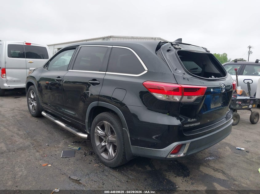 2018 Toyota Highlander VIN 5TDDZRFH3JS495916 IAAI salvage auction — REAR END, Salvage Title, sold $13,500 on 2026-07-09 (photo 3)