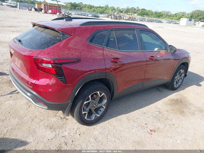 2025 Chevrolet Trax VIN KL77LHEP4SC145650 IAAI salvage auction — FRONT END, Wait Title, sold $6,200 on 2026-07-09 (photo 4)