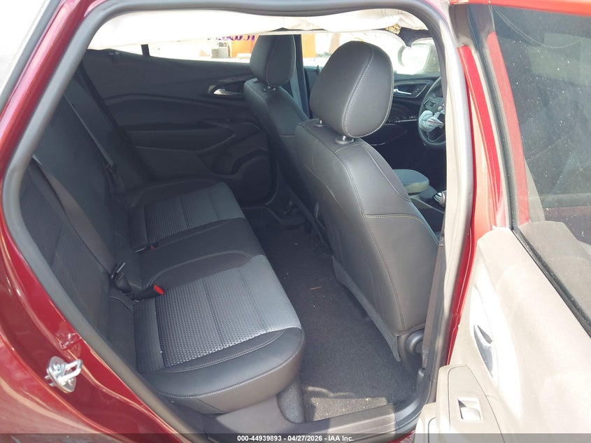 2025 Chevrolet Trax VIN KL77LHEP4SC145650 IAAI salvage auction — FRONT END, Wait Title, sold $6,200 on 2026-07-09 (photo 8)