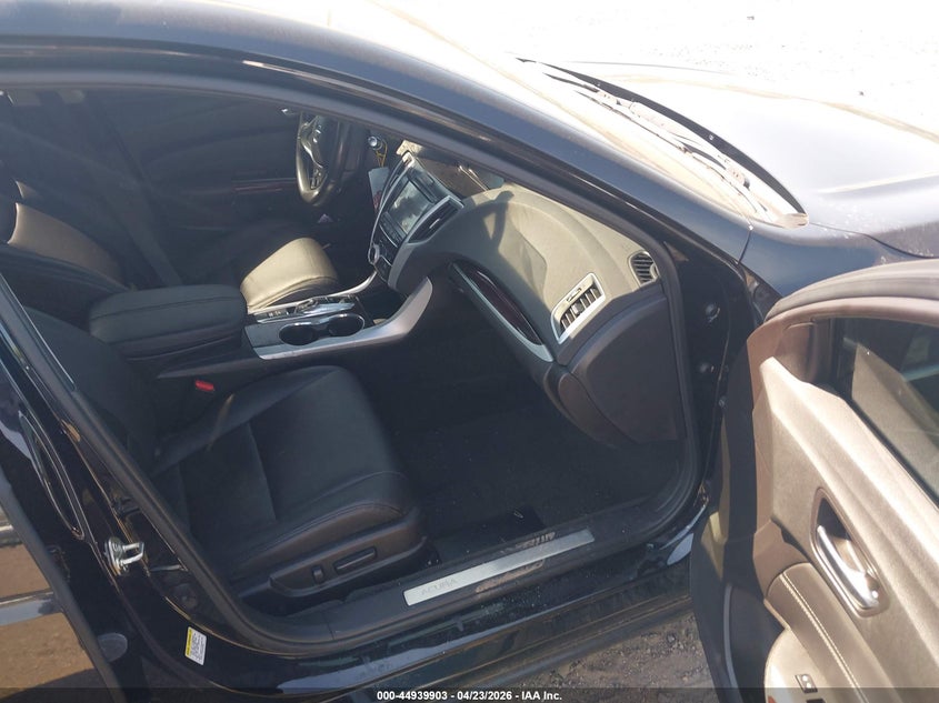 2017 Acura Tlx VIN 19UUB2F34HA000230 IAAI salvage auction — REAR END, Salvage - 75% Or Less (Maryland), sold $2,950 on 2026-07-11 (photo 5)