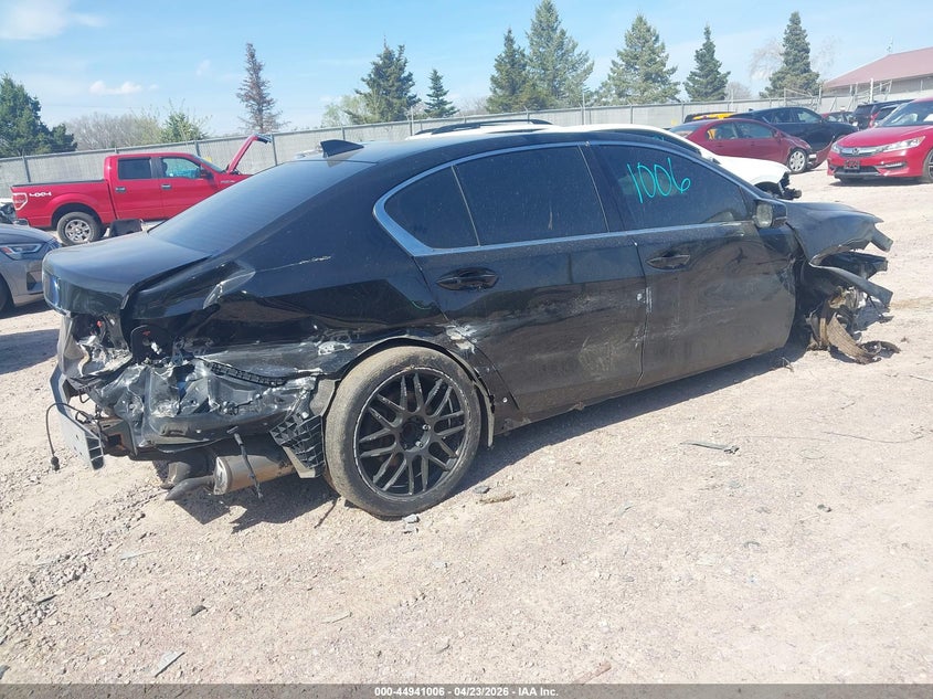 2014 Acura RLX VIN JH4KC1F92EC006091 IAAI salvage auction — SIDE, Salvage Title, sold $175 on 2026-07-22 (photo 4)