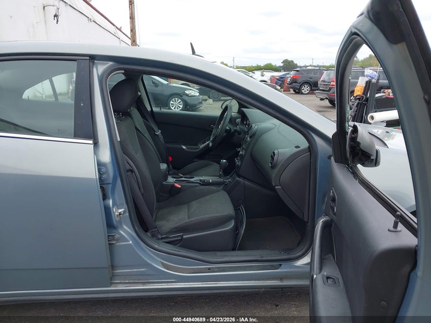 2008 Pontiac G6 VIN 1G2ZF57B684201274 IAAI salvage auction — RIGHT SIDE, Salvage (Oregon), sold $325 on 2026-07-09 (photo 5)