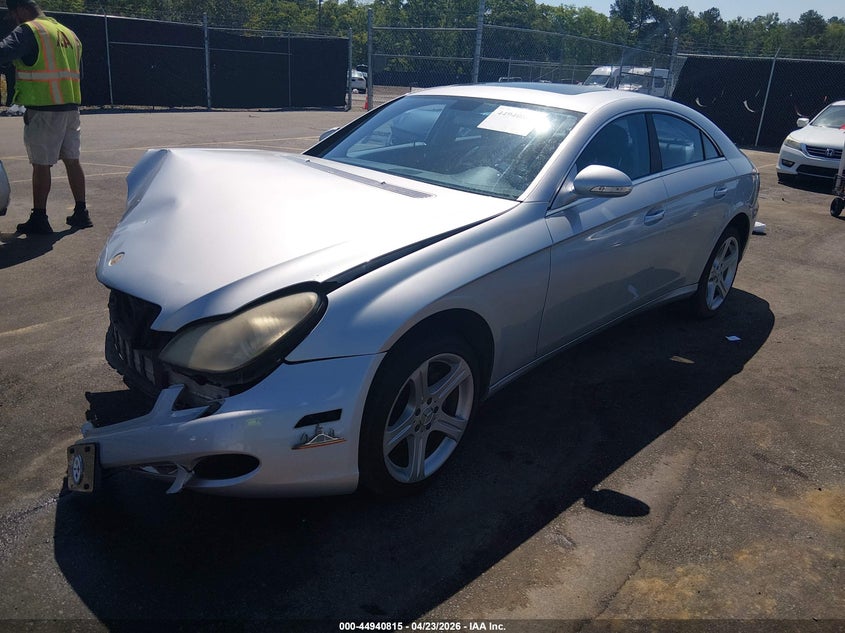 2006 Mercedes-benz Cls-class VIN WDDDJ75X46A017051 IAAI salvage auction — RIGHT FRONT, Salvage (South Carolina), sold $350 on 2026-07-08 (photo 2)