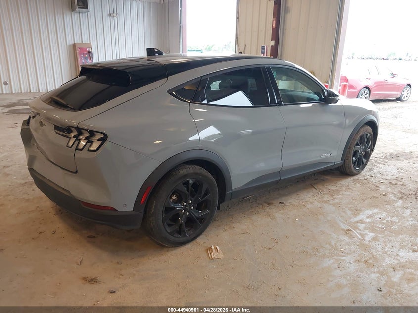 2024 Ford Mustang mach-e VIN 3FMTK1SU2RMA14517 IAAI salvage auction — REAR END, Clear (Michigan), sold $10,850 on 2026-07-23 (photo 4)