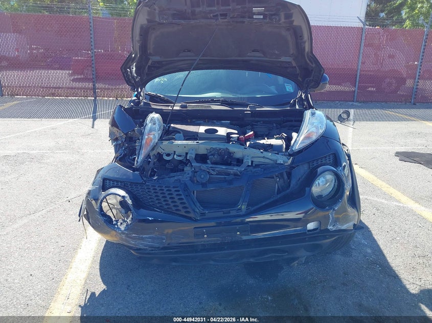 2013 Nissan Juke VIN JN8AF5MR7DT214386 IAAI salvage auction — NORMAL WEAR, Salvage Title, sold $475 on 2026-07-28 (photo 6)