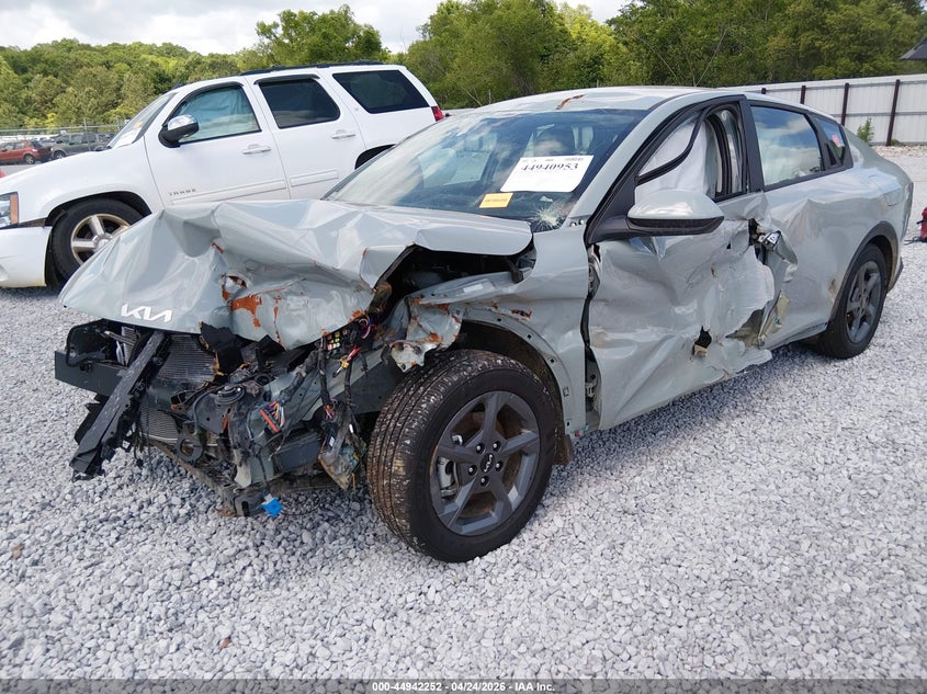 2025 Kia K4 VIN 3KPFT4DE3SE249983 IAAI salvage auction — FRONT END, Salvage (Alabama), sold $2,700 on 2026-07-09 (photo 2)